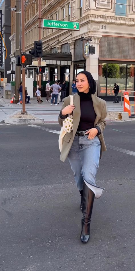 Long Boots Modest Outfit, Hijabi High Fashion, Knee High Boots Outfit Hijab, Modest Knee High Boots Outfit, Western Hijabi Outfits, Hijab Boots Outfit, Winter Fashion Outfits Hijab, Modest Denim Skirt Outfit, Modest Outfits Winter