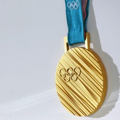 Olympic Winners, Olympic Gold Medal, Olympic Swimming, Olympic Rings, Olympic Gold Medals, Olympic Medals, Modern Games, Eye Of The Beholder, Summer Games