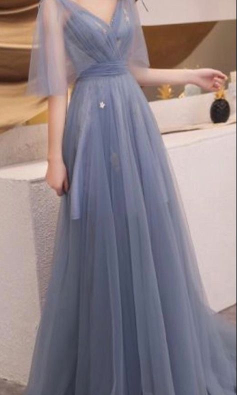 Simple Flowy Prom Dress, Korean Prom Dresses Long Sleeve, Simple Prom Dress Modest, Light Blue Flowy Dress, Blue Aesthetic Dress Princess, Gown For Debut, Vestido Color Lila, Flowy Prom Dresses, Blue Flowy Dress