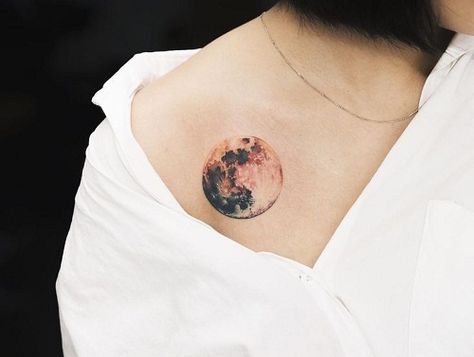 Full Moon Tattoo, Tattoos Infinity, Tato Henna, Moon Tattoo Designs, Small Girl Tattoos, Harry Potter Tattoos, Disney Tattoo, Geniale Tattoos, E Tattoo