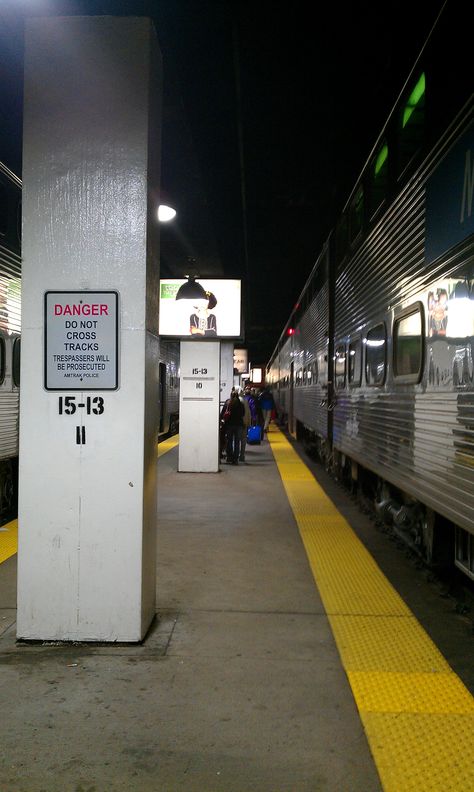 Getting off the train @ Union Station in Chicago Chicago Train Station, Chicago El Train, Chicago Train, Union Station, The Train, Train Station, Chicago, Train, Quick Saves