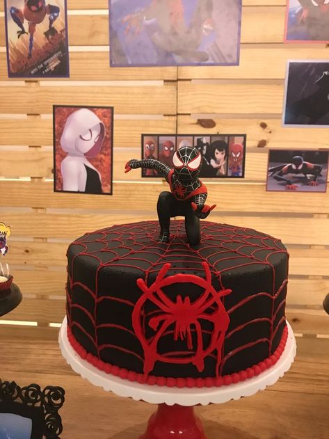 Spiderman Into The Spiderverse Birthday, Miles Birthday Cake, Spiderverse Cake Ideas, Miles Morales Birthday Cake Ideas, Spiderman Across The Spider Verse Birthday, Spider Verse Party Ideas, Spider Verse Birthday Cake, Miles Morales Spiderman Birthday Cake, Spiderman Across The Spider Verse Cake