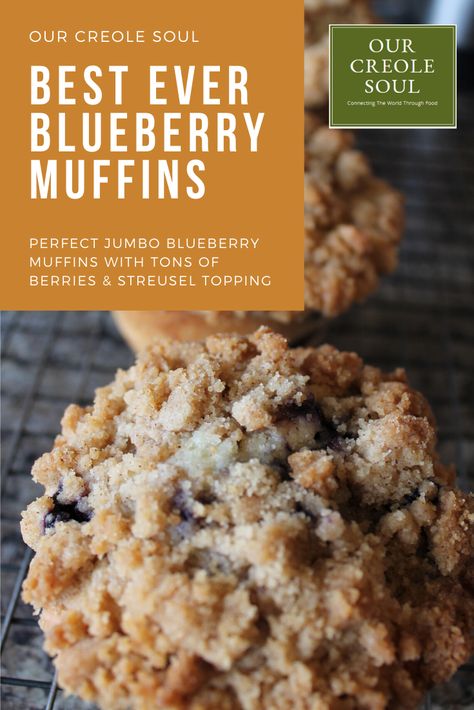 Bakery Style Muffins Blueberries, Bakery Style Blueberry Muffins With Crumb Topping, Blueberry Crumb Muffins Streusel Topping, Best Blueberry Muffins With Streusel, Jumbo Muffins Blueberry, Large Blueberry Muffins With Crumble Topping, Jumbo Blueberry Cinnamon Roll Muffins, Bakery Style Blueberry Streusel Muffins, Blueberry Strudel Muffins