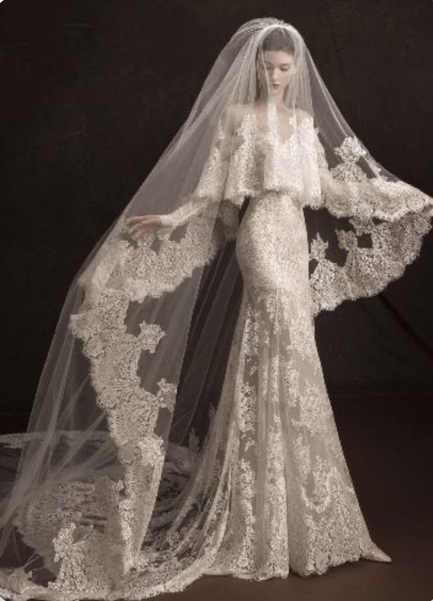 Vintage Lace Weddings, Vintage Wedding Dresses, Lace Wedding Dress Vintage, Lace Decor, Princess Wedding Dresses, Princess Wedding, Short Wedding Dress, Full Sleeves, Dream Wedding Dresses