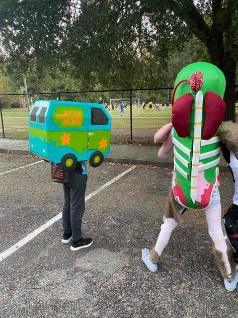 My friends made this for their. Bonus Mystery Machine costume they also made for his friend. - ThorGift.com - If you like it please buy some from ThorGift.com Mystery Machine Costume, Rick And Morty Drawing, Rick And Morty Quotes, Rick And Morty Poster, Diy Valentines Gifts, Rick And Morty, Valentines Diy, Thor, Valentine Gifts