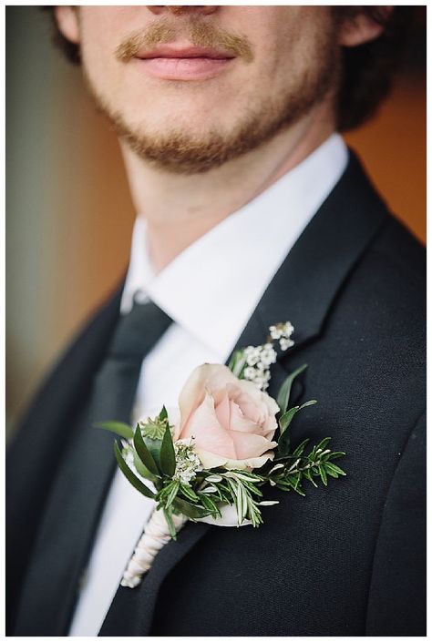 Pale Pink Rose Boutonniere | Oregon Wedding Inspiration with Mixed Metals and Modern Vibes | Groom with Wedding Black Suit and Pale Pink Boutonniere | #groom #groomsuit #weddings #suit #tuxedo #gentlemen #boutonniere #weddinggroom Pink Rose Boutonniere, Spray Roses Boutonniere, Hydrangea Boutonniere, Green Boutonniere, Blue Corsage, Pink Boutonniere, Succulent Boutonniere, Prom Corsage And Boutonniere, Pink Rose Tattoos