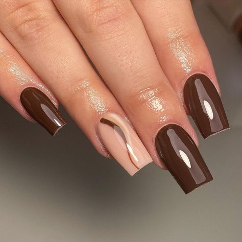 Short Acrylic Nail Ideas For Fall, Brown Gel Nails Designs, Brown Color Nails, Coffee Brown Nails, Ongles Beiges, Brown Acrylic Nails, Nails Brown, Coffee Nails, Instagram Coffee