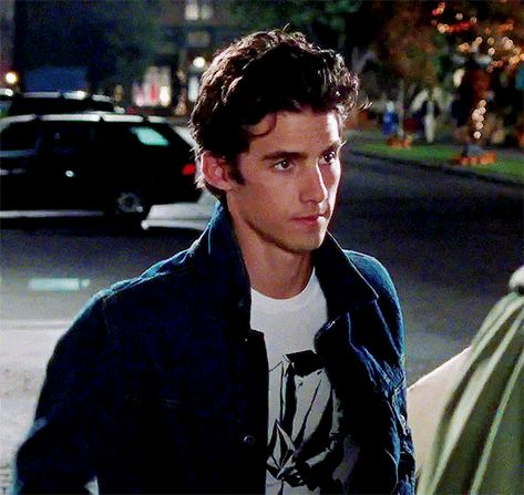 Jess Gilmore, Gilmore Girls Jess, Gilmore Guys, Rory And Jess, Jess Mariano, Milo Ventimiglia, Gilbert Blythe, Rory Gilmore, Hottest Guy Ever