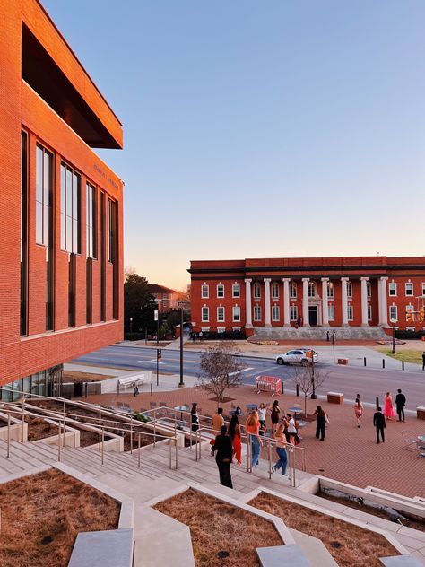 University Of Clemson, Clemson University Aesthetic, Clemson Aesthetic, Clemson Dorm, Clemson Stadium, Clemson University Campus, Clemson Campus, Clemson College, Tennessee College