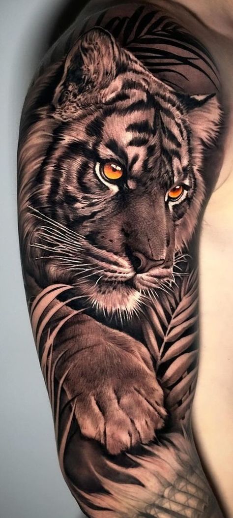 It's nice but small Tiger Tattoo Realism, Outfits Ideas Skirt, Skirt Y2k Outfits, Tiger Tattoos For Men, Y2k Outfits Ideas, Outfits Ideas For School, Tiger Forearm Tattoo, Mens Tiger Tattoo, Outfits Japanese