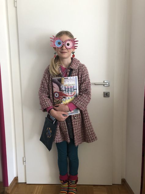 Luna Love Good Halloween Costume, Luna Lovegood Costume Ideas, Luna Love Good Costume, Luna Lovegood Halloween Costume, Luna Love Good, Luna Lovegood Outfits, Luna Lovegood Costume, Harry Potter Teachers, Fun Costumes