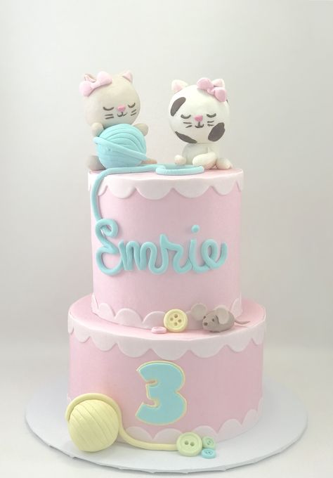 Cat Birthday Cakes Girl, Kitten Cakes Birthday, Kitten Cake, Cat Cakes, Birthday Cake For Cat, Candy Birthday Cakes, Girly Birthday Party, Princess Birthday Party Decorations, Kitten Birthday