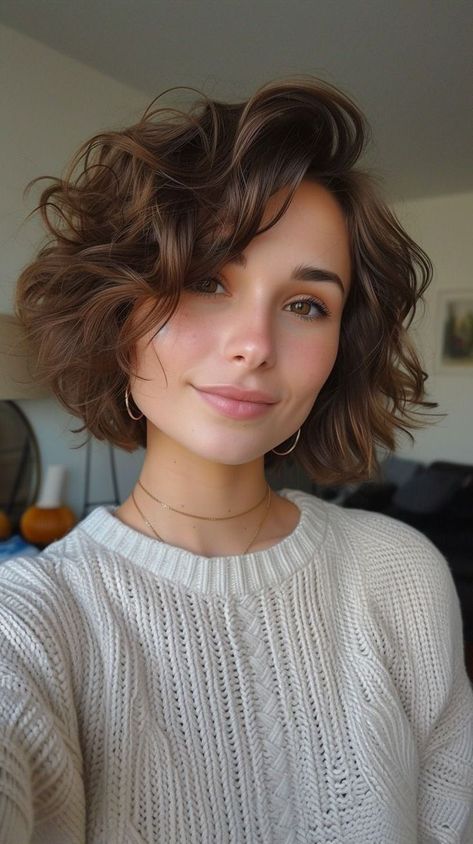 Gamine Hairstyles, Hairstyles For Oval Faces, 15 Hairstyles, Voluminous Waves, Bob Haircut Curly, Medium Haircuts, Thick Wavy Hair, Oval Face Haircuts, Brown Hair Inspo