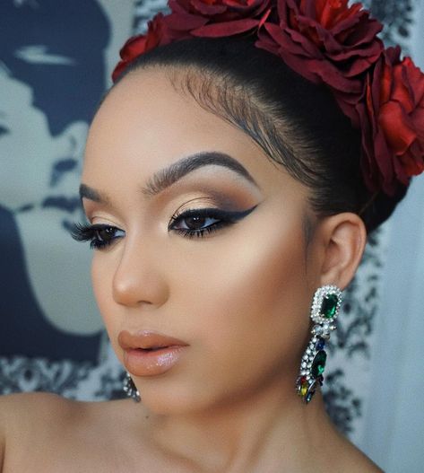 ABH Soft Glam, @melissamat_ Mexican Makeup, Quinceanera Makeup, Kylie Lipstick, Glam Wedding Makeup, Performance Makeup, Dance Makeup, Soft Glam, Floral Headpiece, Makeup Goals