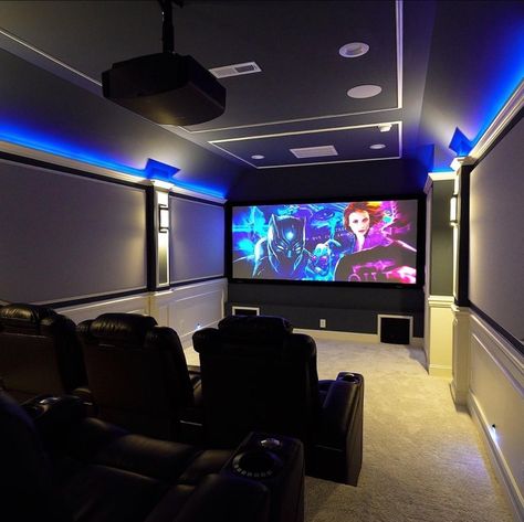 Dolby Atmos Home Theater, Small Cinema Room, Home Theatre Room Ideas, Birthday Caricature, Cinema Room Design, Basement Theater, Cinema Rooms, Small Attic Room, Basement Movie Room