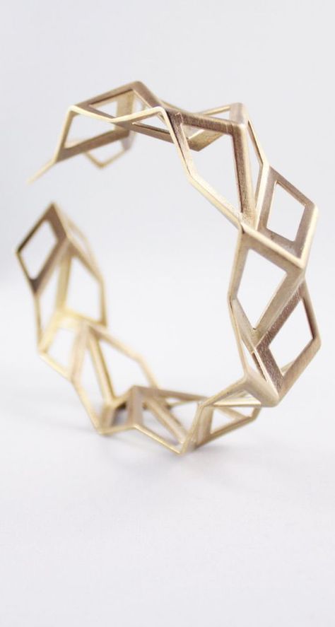 Bijoux Art Nouveau, Origami Jewelry, 3d Jewelry, 3d Printed Jewelry, Printed Jewelry, Brass Bracelet, Discount Jewelry, Geometric Jewelry, Jewelry Unique