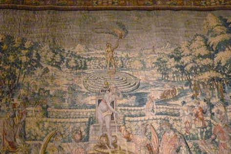 Tapestry Maze, Knole Robert Dudley, Labyrinth Maze, Tudor Dynasty, House In London, Tudor Era, Uffizi Gallery, Tudor History, Four Arms, The Tudor