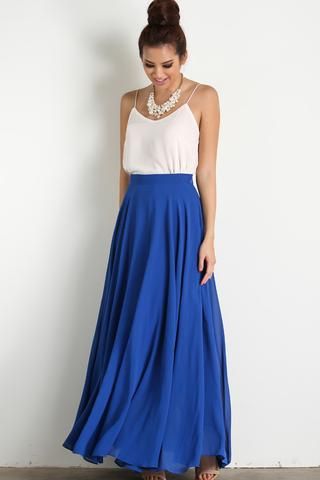 Amelia Full Blue Maxi Skirt Midi Rok Outfit, Cute Maxi Skirts, Skirt Diy, Blue Maxi Skirt, Mode Kimono, Midi Skirt Outfit, Maxi Rok, Rock Outfit, Modieuze Outfits