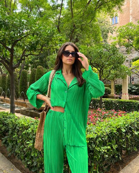 Green Plisse Set, Spring Matching Sets, Green Set Outfit, Bottega Green, Lesbian Style, Aliexpress Dresses, Spring Board, Lesbian Fashion, Cute Preppy Outfits