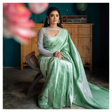 Pastel pista green hues for the coming year! This silk sarees with silver zari detailing on the designer blouse with unique neck shape and… Nalli Silk Sarees, Wedding Wows, Pista Green, Indian Silk Sarees, Saree Blouse Patterns, Indian Photoshoot, Red Chiffon, Wedding Sarees, After Marriage