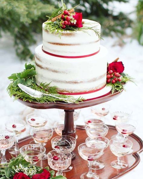 Sometimes life's formulas are simple: cake & champagne equals happiness ❤️️. . . . Photo credits | Phot source - @burnettsboards | Photography - @alexandradelbellophotography | Model - @katslittlelife | Florals - @bloomsandbliss | Decor - @simplybeautifuldecor | Cake - @quinnpallister |. . . . #winterwedding #alternativewedding #rusticwedding #bohowedding #christmas #weddingcake #weddingphotography #weddingflowers #vintage #vintagewedding #chritmastree #christmaswedding #winterwonderland #redwed House Of Elliot, Christmas Bridal Shower, Christmas Wedding Themes, Christmas Wedding Cakes, Christmas Bridal Showers, Winter Wedding Cake, Montana Wedding, Sweet Moments, Christmas Celebration