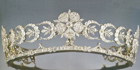 Tiara For Wedding, British Crown Jewels, Royal Crowns, Silver Tiara, Royal Tiaras, Diamond Tiara, Historical Jewellery, George Iii, Royal Jewels