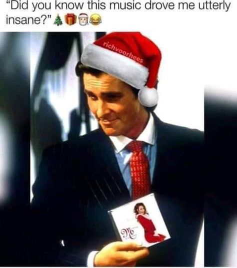 Patrick Bateman Christmas, Patrick Bateman, Funny Horror, Christian Bale, Why Do People, Silly Pictures, Funny Images, Funny Pictures, Winter Hats