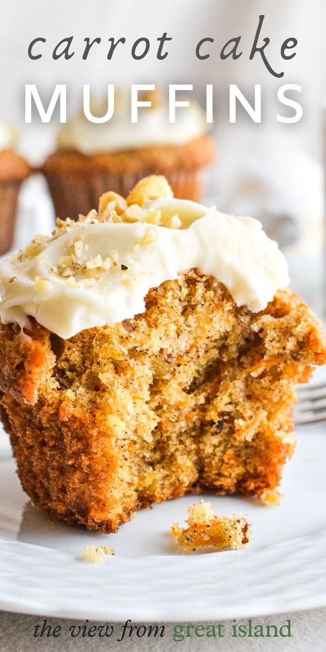 Bakery Carrot Muffins, Carrot Cake Cheesecake Muffins, Carrots Cake Muffins, Muffin Recipes Carrot, Carrot Cake Muffins With Cream Cheese, Carrot Muffins Moist, Best Carrot Muffins, Easter Muffins, Carrot Cake Muffins Recipe