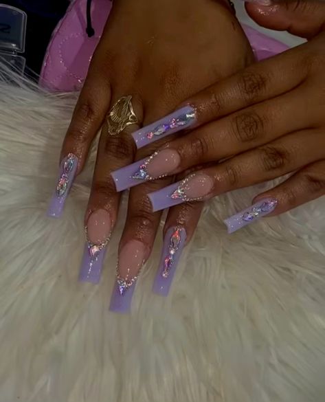 Square Acrylic Nails Lavender, Acrylic Nails Lavender, Nails Periwinkle, Nails Lilac, Nails Lavender, Sweet 16 Nails, Periwinkle Nails, Purple And Silver Nails, Quinceanera Nails