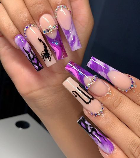 Pink N Purple Nails, Purple Grunge Nails, Birthday Nail Set Ideas Scorpio, Scorpio Zodiac Nails, Dope Nail Designs Purple, Birthday Nails Scorpio, Purple Nail Inspiration, Scorpio Birthday Nails, Purple Birthday Nails