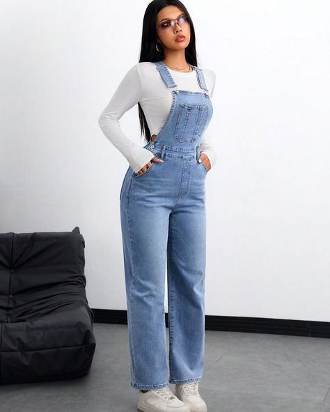 ✨Pre-order only, XS(6) - XL(16)✨ ✨Price : 165k✨ Mom And Daughter Matching, Hooded Tee, Flare Leg Pants, Jeans Casual, Straight Leg Denim, Denim Overalls, Casual Streetwear, European Fashion, Long Sleeve Sweatshirts