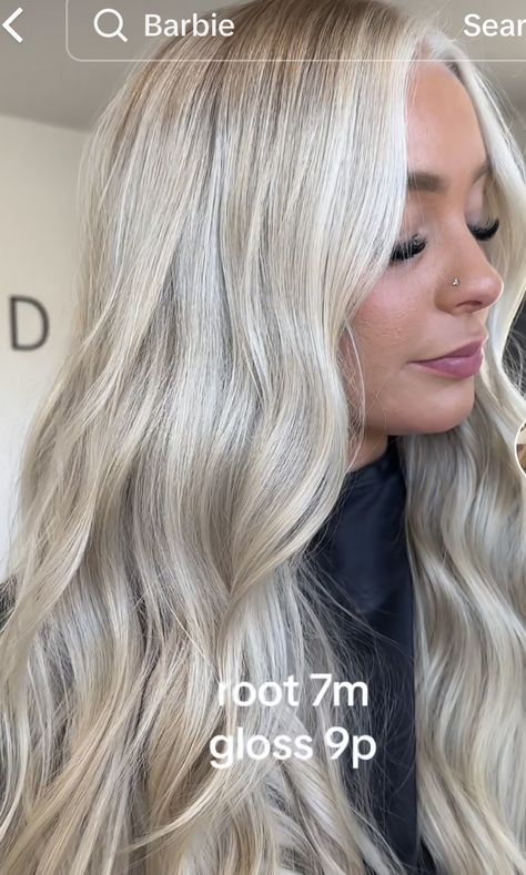 Blended Icy Blonde Hair, Icy Winter Blonde, Light Blonde With Lowlights, Cool Vs Warm Blonde, Platinum Hair With Lowlights, Bright Blonde Hair With Lowlights, Lived In Platinum Blonde, Golden Platinum Blonde, Bright Dimensional Blonde