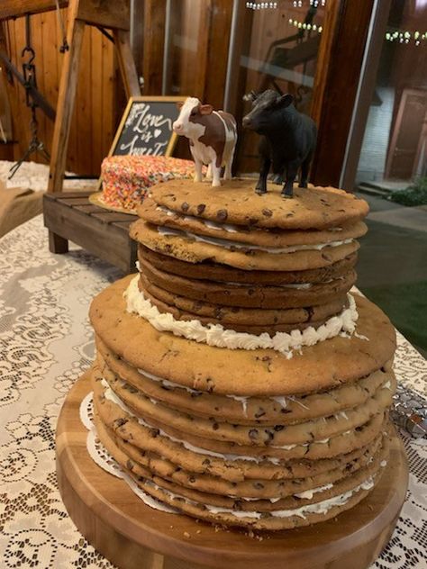 Cow Grooms Cake, Cookie Grooms Cake, Chelsea Wedding, Brides Cake, Cookie Cakes, Texas Ranch, Grooms Cake, Cookie Cake, Wedding Plans