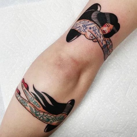 - Check more at https://howcandothis.com/womenstyle/102175/ Trending Tattoo Designs, Traditional Tattoo Girls, Traditional Tattoo Woman, Sailor Jerry Tattoo Flash, Traditional Tattoo Inspiration, Trending Tattoo, Traditional Tattoo Sleeve, Elbow Tattoos, Tattoo Designs For Men