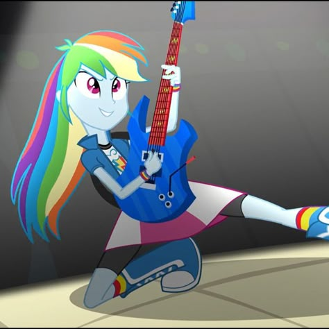 Rainbow Dash Eg, Rainbow Dash Mlp, Mlp Pfps, Mlp Rainbow Dash, Battle Of The Bands, Mane 6, Singing Karaoke, Pfp Profile, Equestria Girl