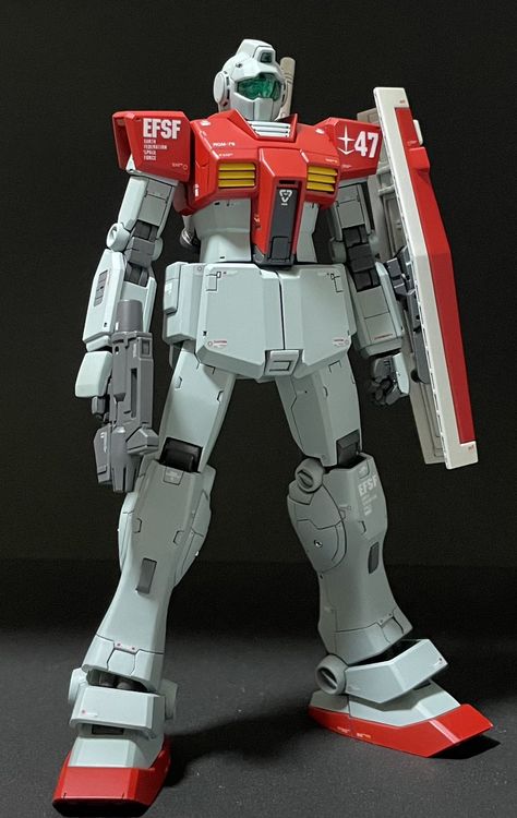 Gundam Gm Art, Gundam Gm, Japanese Robot, Gundam Custom Build, Retro Punk, Gundam Art, Mobile Suit Gundam, Gundam Model, Mobile Suit