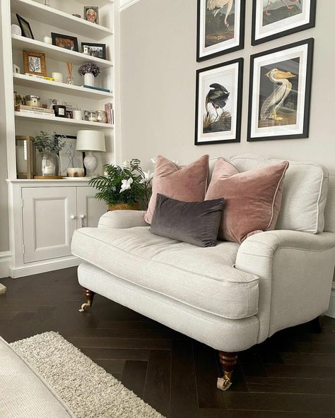 Laura Ashley Living Room, Laura Ashley Furniture, Snuggle Seat, Laura Ashley Sofa, Ashley Furniture Living Room, Bay Window Living Room, Lounge Room Styling, Lazy Weekend, Living Room Sectional