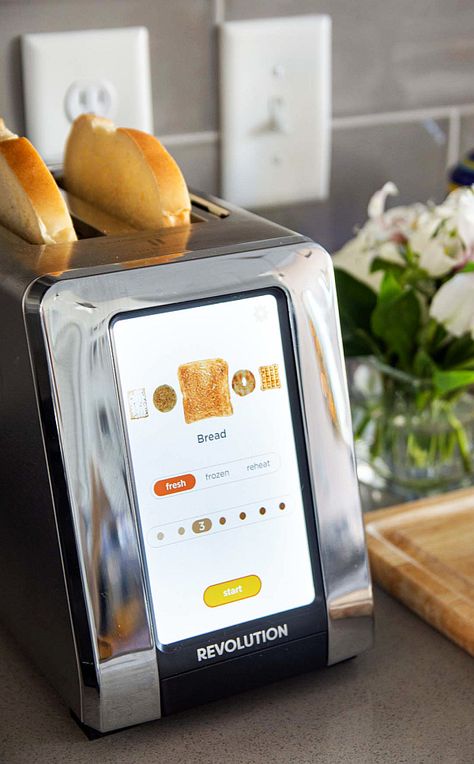 Revolution Toaster, Touchscreen Toaster, Bratz House, Smart Toaster, Butterfly Snacks, Modern Gadgets, Smart Home Design, Smart Kitchen, Smart Home Technology