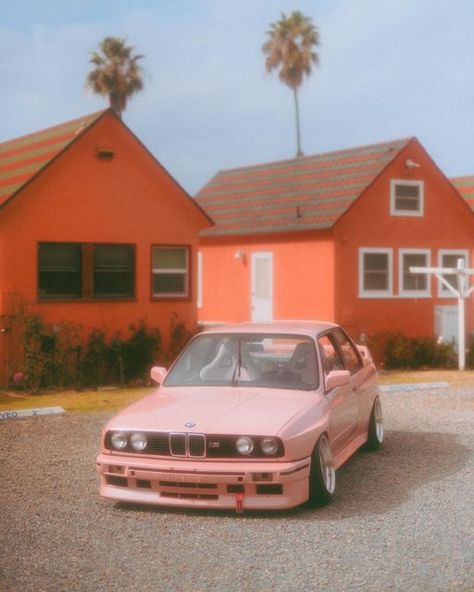 Chevy Nova Wagon, Pink Bmw, E30 Bmw, Car Poses, E30 M3, Photography Abstract, Bmw E30 M3, Bmw E38, Bmw E34