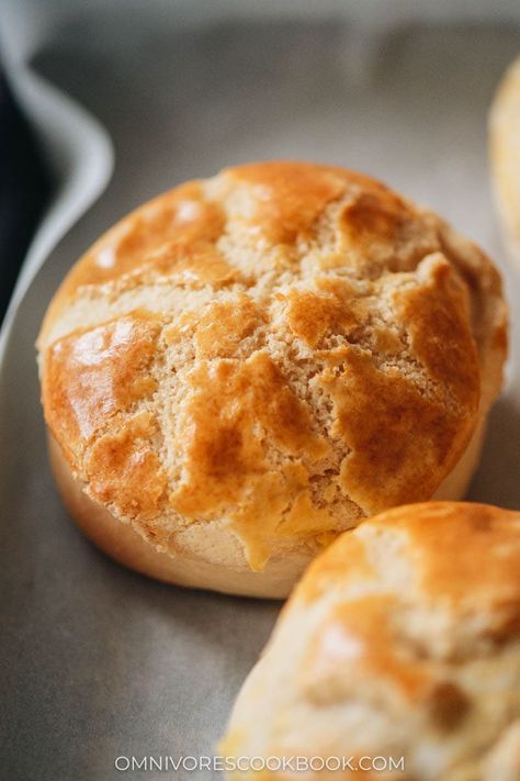 Learn how to make Asian bakery style pineapple buns in your own kitchen. These buns are light, soft, and airy, with an extra crispy, buttery, and sugary crust that cracks perfectly into a pineapple pattern. Detailed step-by-step pictures and video are included to walk you through each detail. Bolo Bao, Pineapple Buns, Asian Bakery, Pineapple Bun, Authentic Chinese Recipes, Twisted Recipes, Chinese Dessert, Pork Buns, Easy Chinese Recipes