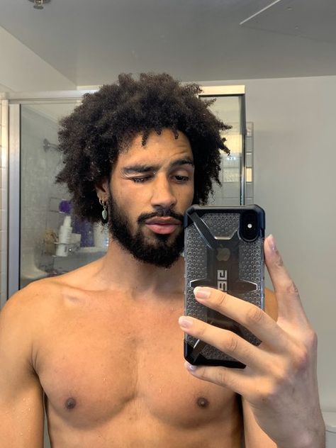 Deaven Booker, Male Crown, Black Men Hairstyles, Crown Braid, Curly Hair Men, Pretty Men, Black People, Male Models, New Hair