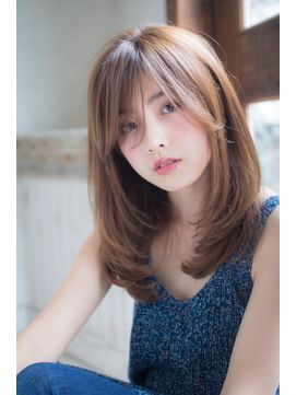 Korean Hairstyles Women, Medium Length Hair With Bangs, Haircuts For Medium Hair, Haircuts Straight Hair, Long Hair With Bangs, Asian Hair, Medium Hair Cuts, Medium Length Hair Cuts, Hairstyles With Bangs