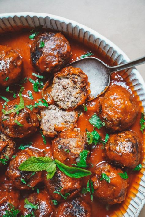 Black Bean Meatballs, Bean Meatballs, Burrito Vegan, Sandwich Vegetarian, Vegan Meatballs, Vegan Bbq, Makanan Diet, Idee Pasto Sano, Alfredo Sauce