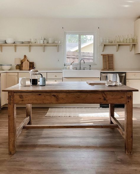 Kitchens With No Upper Cabinets, Schoolhouse Kitchen, Slow House, Vermont Farmhouse, Minimalist Farmhouse, Family Room Makeover, Wood Kitchen Island, Hidden Valley, Places On Earth