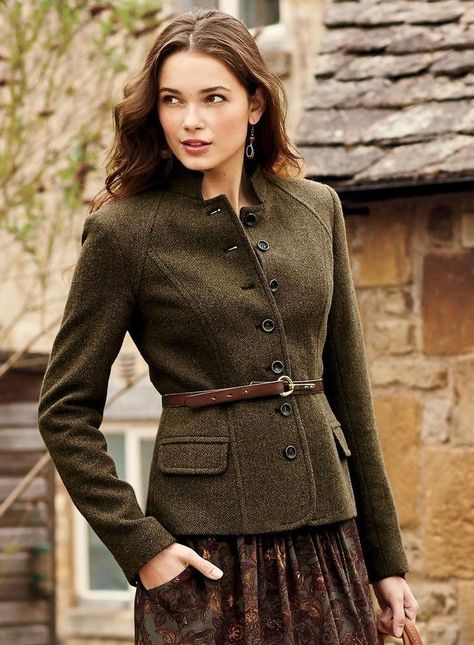 Mode Style Anglais, English Country Fashion, Mode Country, Herringbone Jacket, Country Fashion, English Style, Thanksgiving Outfit, Look Vintage, 가을 패션