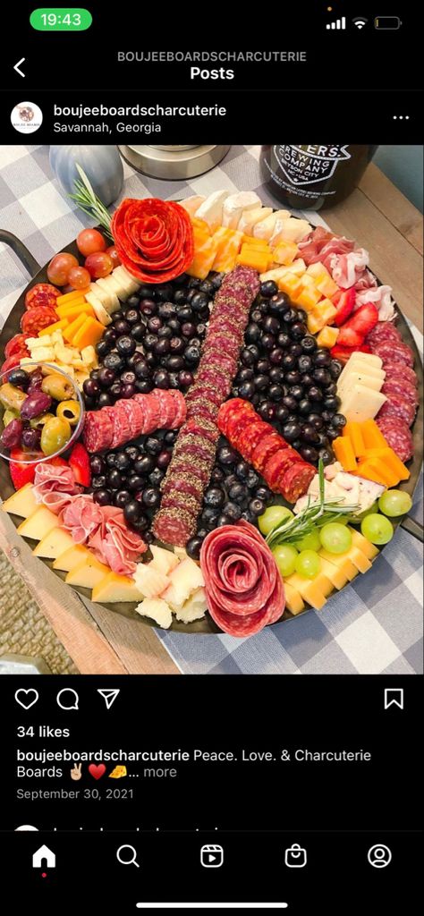 70s Charcuterie Board, 70s Theme Food Ideas, 70s Style Birthday Party, Groovy Party Snack Ideas, 70 Themed Birthday Party Ideas, 60s Food Ideas, Disco Second Birthday, Peace Sign Food Ideas, 70s Theme Charcuterie Board