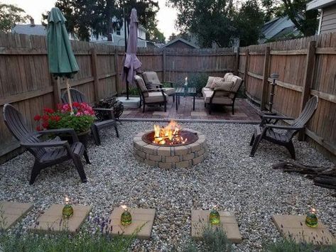 23 Appealing Backyard Hardscaping Ideas - 162 Fence Border, No Grass Backyard, Cheap Backyard, Backyard Seating, Cozy Backyard, Backyard Renovations, Backyard Remodel, Modern Backyard, Backyard Inspo