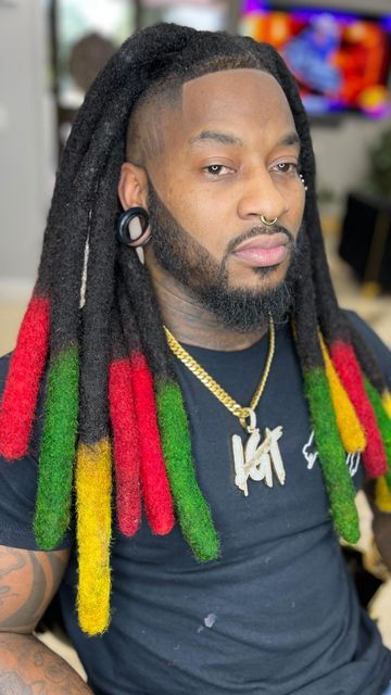 Wick Hair Styles, Wick Locs On Women, Loc Colors For Men, Thick Locs Styles For Men, Wick Locs Men, Wicks Locs Men, Wick Locs, Wick Dreads, Wicks Hairstyle