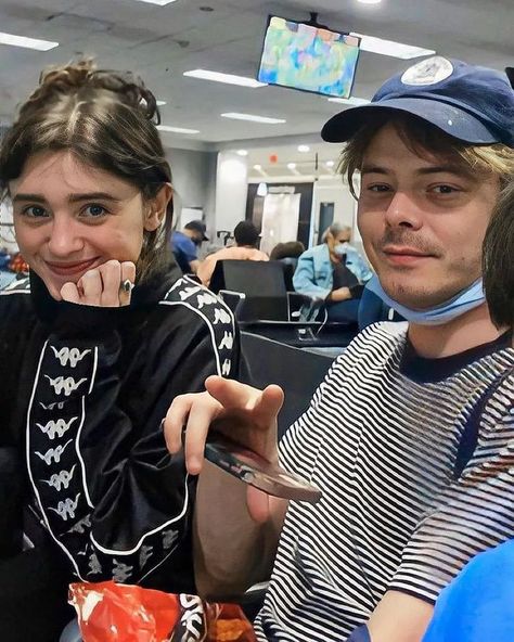 Natalia Charlie, Natalia Dyer And Charlie Heaton, Natty Ice, Stranger Things 5, Jonathan And Nancy, Charlie Heaton, Jonathan Byers, Natalia Dyer, Duffer Brothers