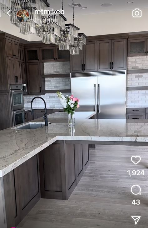 Rubicon Interior, Grey Stained Kitchen Cabinets, Housing Inspiration, Modern Coastal Kitchen, Bloxburg Interior, Slate Kitchen, Stained Kitchen Cabinets, Usa House, Maple Kitchen